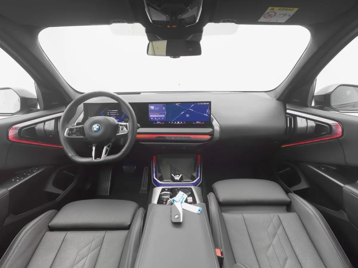 30e xDrive M-Sport | PANO | 360° | H&K | HUD | STOELVERWARMING