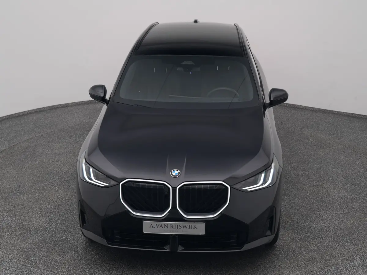 30e xDrive M-Sport | PANO | 360° | H&K | HUD | STOELVERWARMING