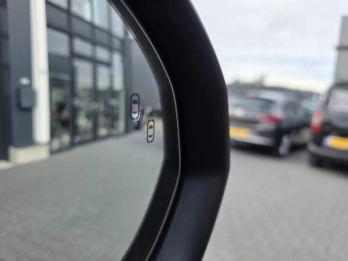 1.5 | PANO | 360 CAMERA | CARPLAY | FULL OPTION