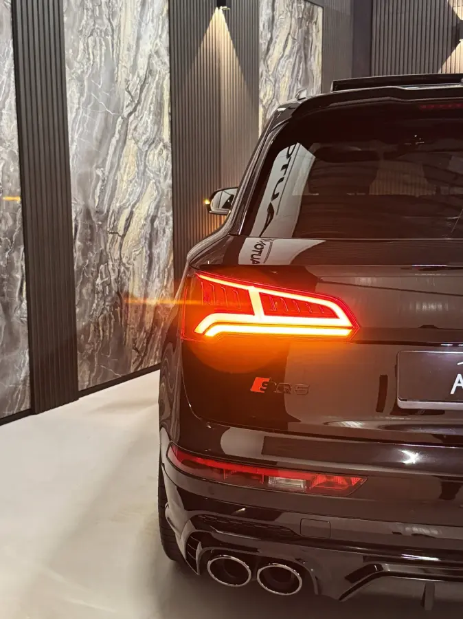 3.0 TFSI SQ5 |PANO|SFEER|RS ZETELS|MASSAGE|BLIND SPOT|BOMVOL!