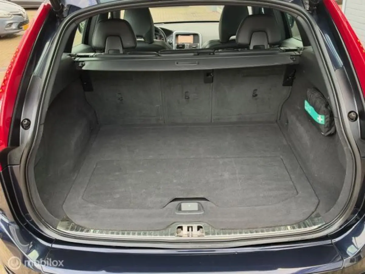 2.0 D4 FWD Polar+