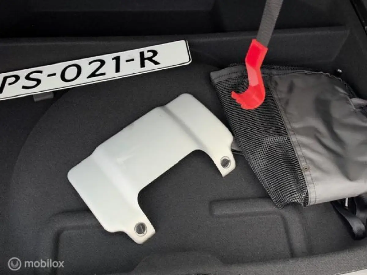 2.0 D4 FWD Polar+