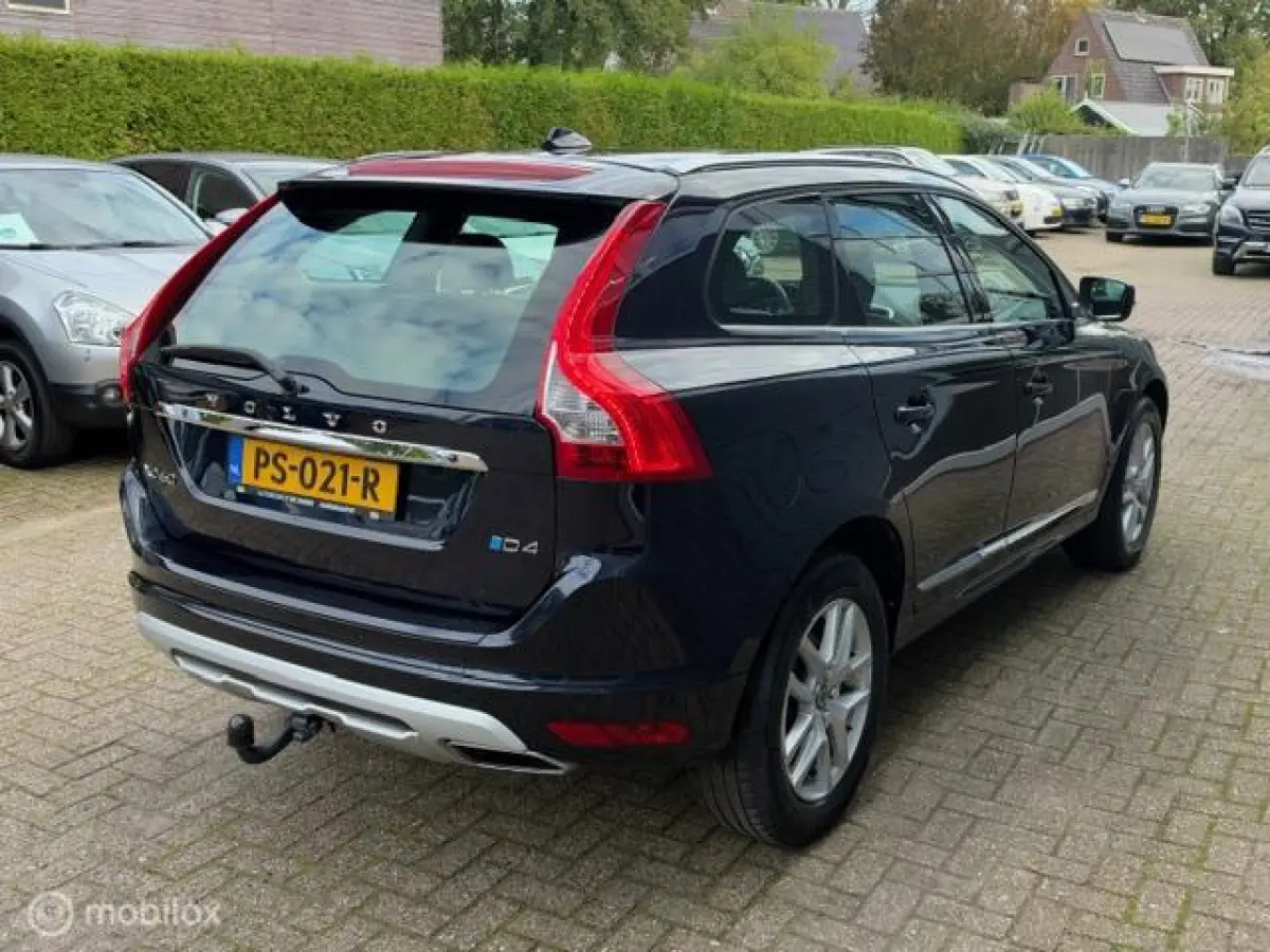 2.0 D4 FWD Polar+
