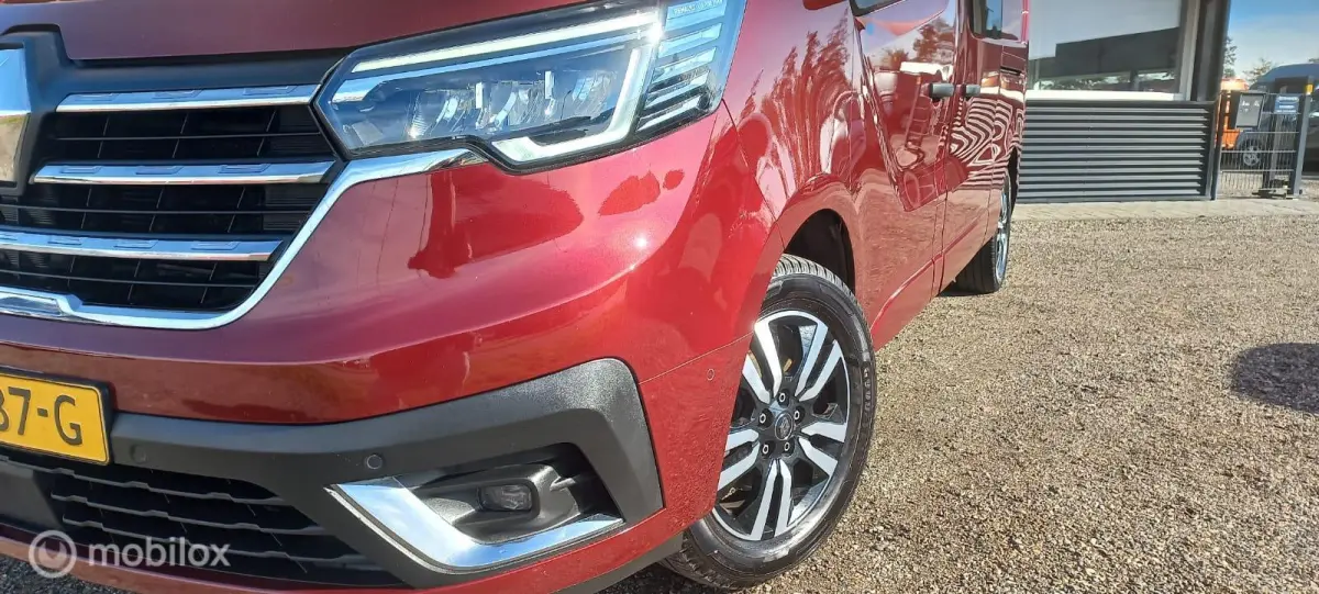 bestel 2.0 dCi 170 T29 L2H1 DC Luxe