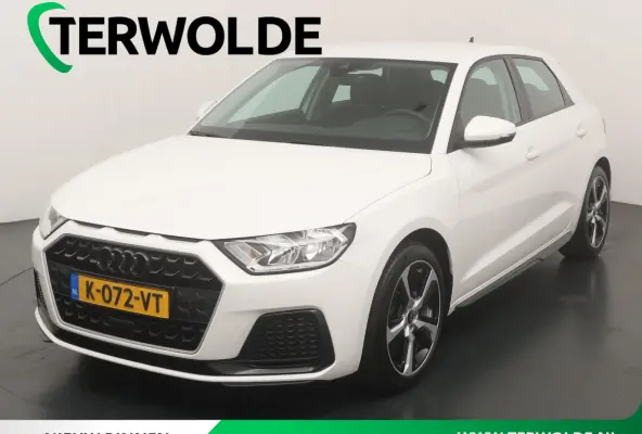 25 TFSI epic | stoelverwarming | 17" velgen |