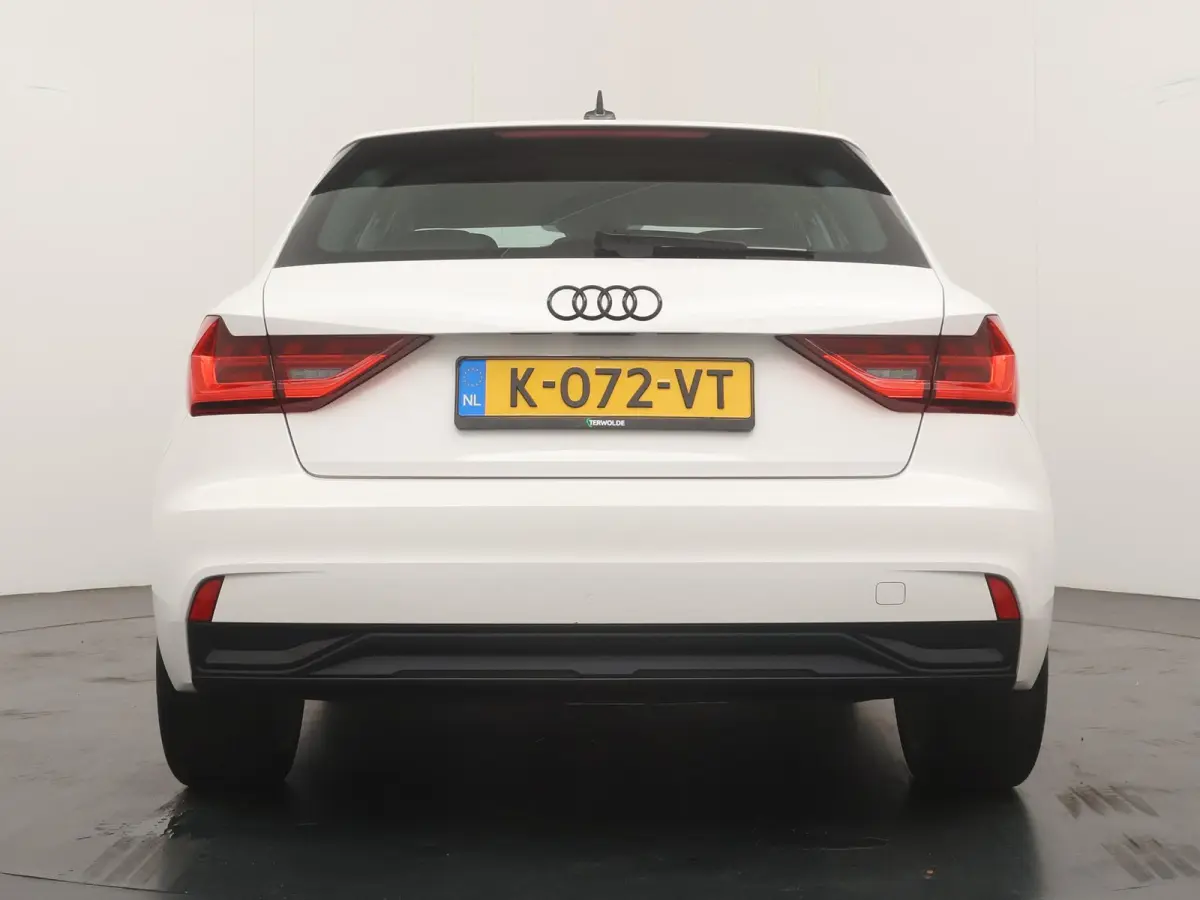 25 TFSI epic | stoelverwarming | 17" velgen |