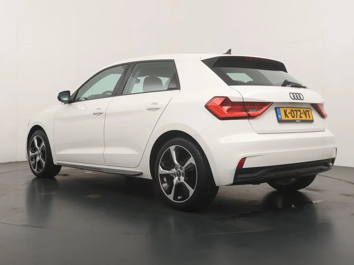 25 TFSI epic | stoelverwarming | 17" velgen |