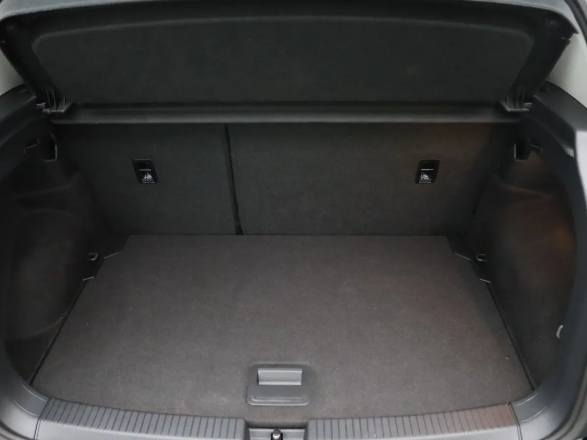 1.0 TSI Life Camera | Adapt. Cruise