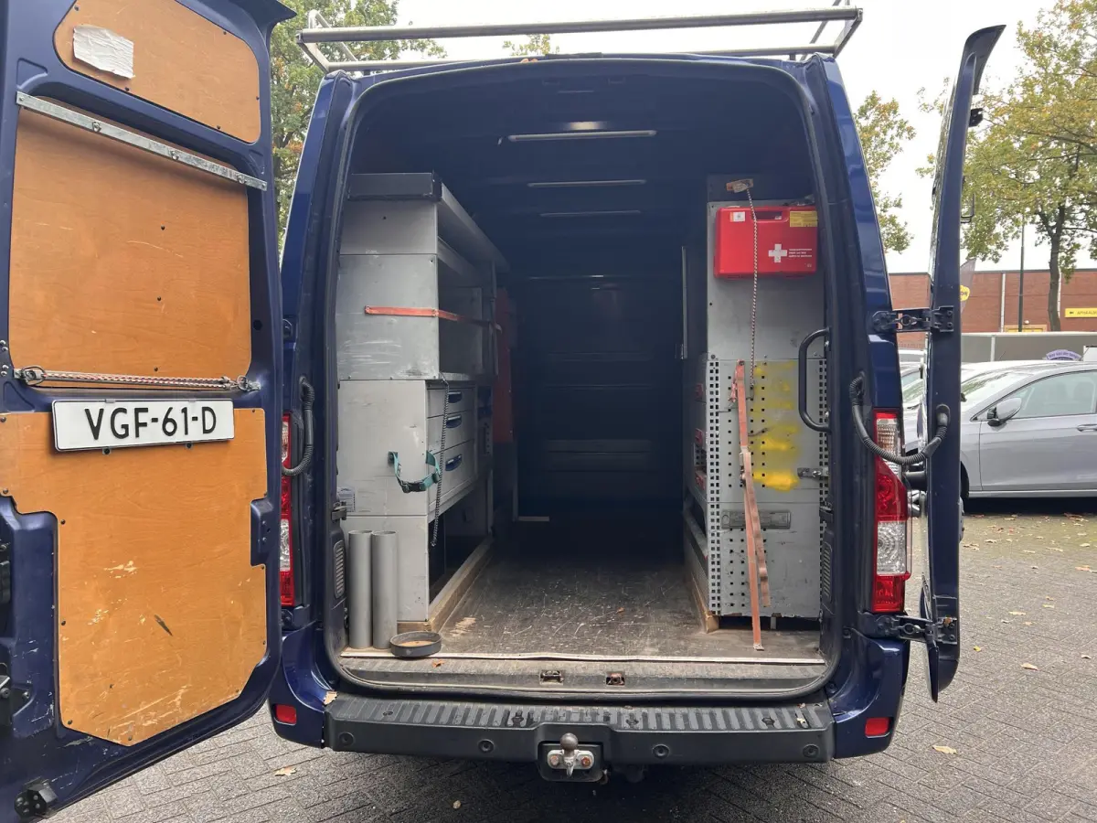 T35 2.3 dCi 150 L2H3 Champions Edition Renault Master T35 2.3 dCi 150 L2H3 Energy