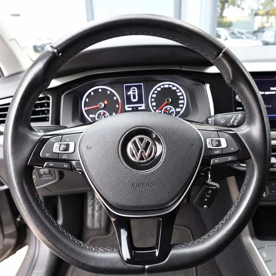 1.0 TSI Comfortline CARPLAY ACC AIRCO