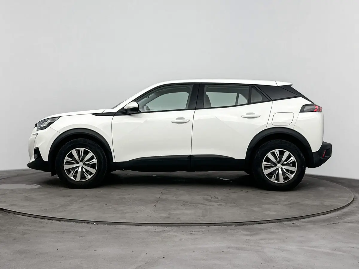 SUV 100 pk Blue Lease Active | Navigatie | Parkeersensoren Achter | Carplay | Inklapbare Buitenspiegels