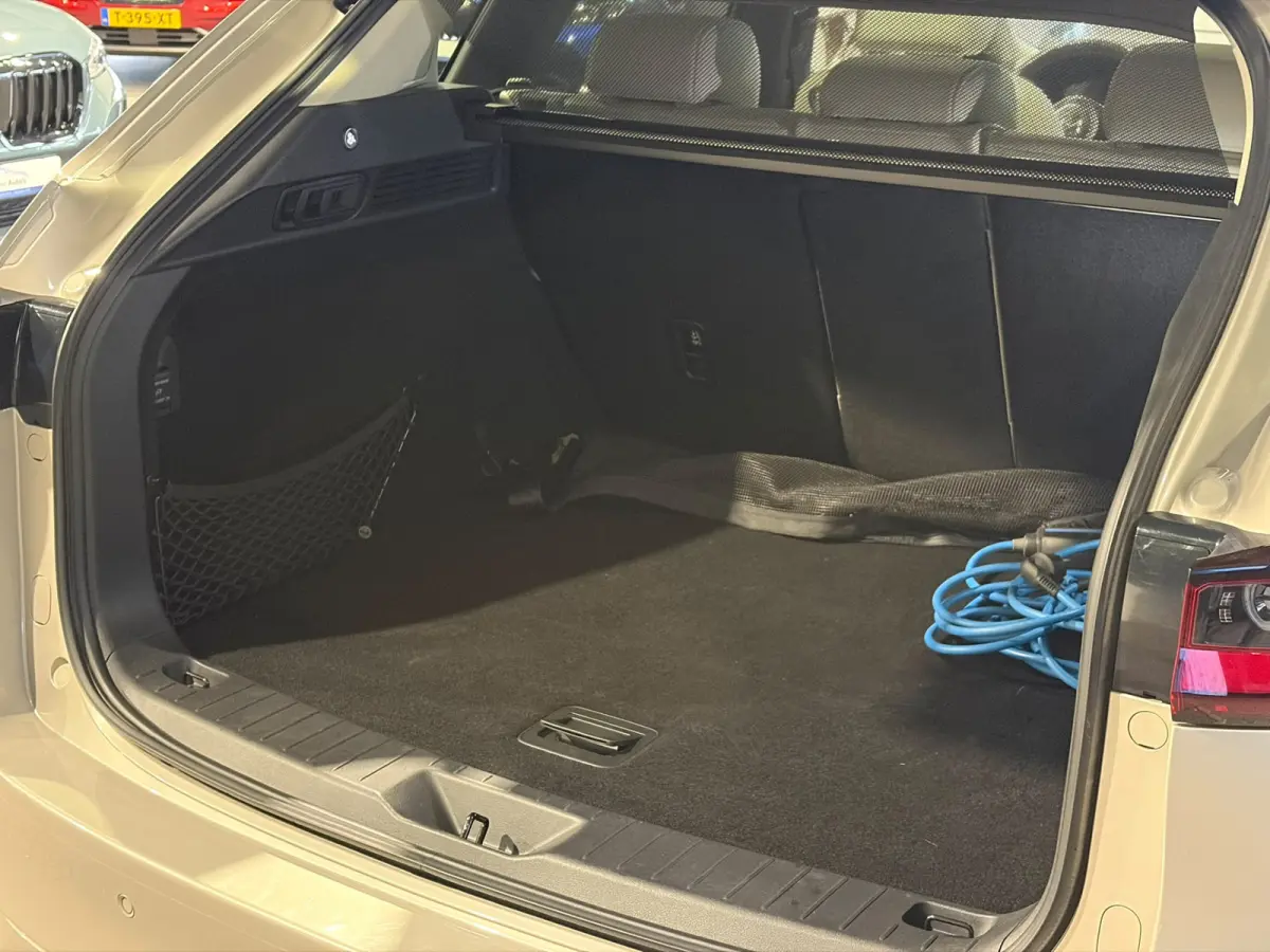 2.5 e-SkyActiv PHEV Takumi PHEV | Panoramadak | Trekhaak | Dodehoek | Camera | Carplay