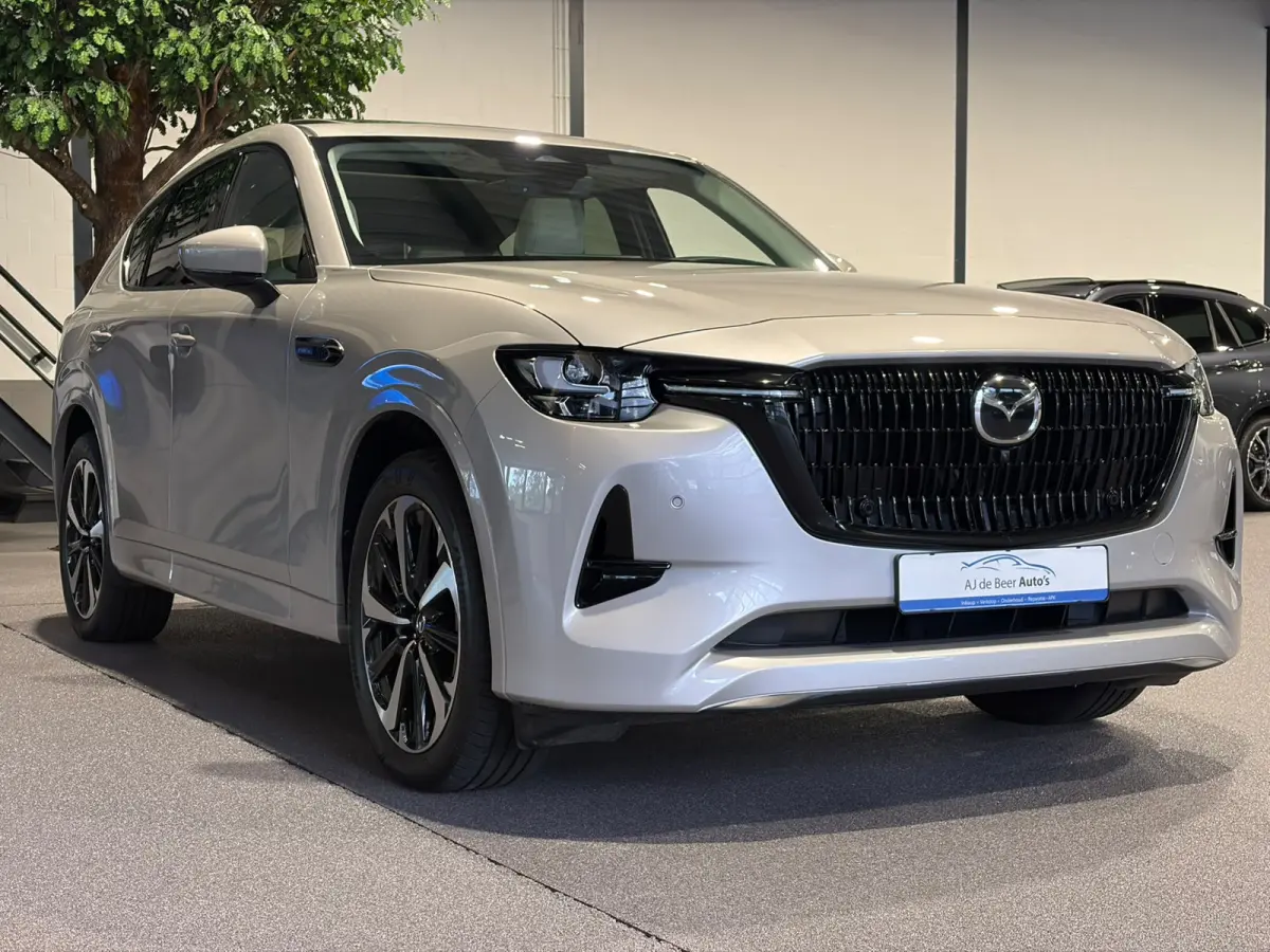 2.5 e-SkyActiv PHEV Takumi PHEV | Panoramadak | Trekhaak | Dodehoek | Camera | Carplay