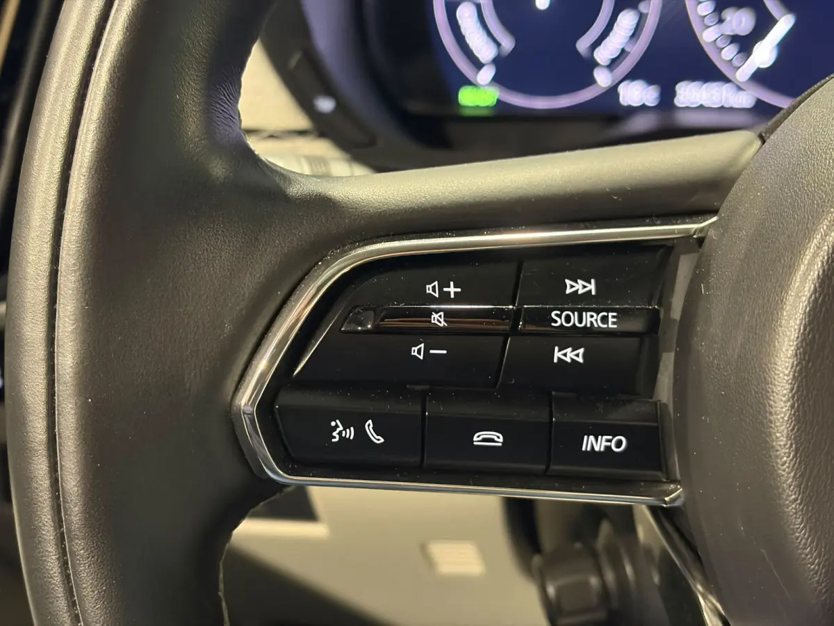 2.5 e-SkyActiv PHEV Takumi PHEV | Panoramadak | Trekhaak | Dodehoek | Camera | Carplay