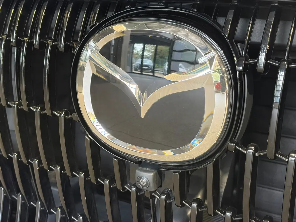 2.5 e-SkyActiv PHEV Takumi PHEV | Panoramadak | Trekhaak | Dodehoek | Camera | Carplay