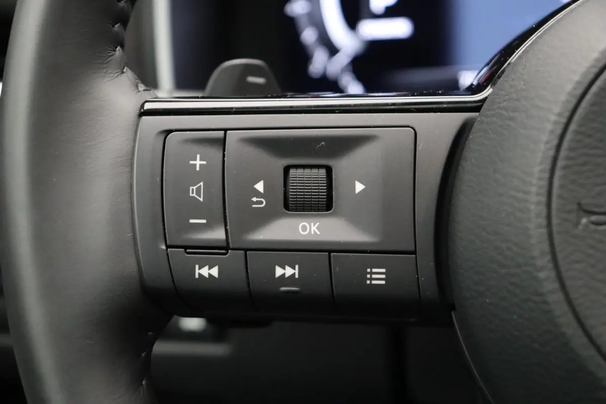 158pk MHEV Xtronic Tekna Plus | Bose Audio | Stoel, Stuur en Voorruitverwarming | Panoramadak | Lederen Bekleding |