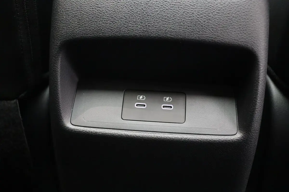 158pk MHEV Xtronic Tekna Plus | Bose Audio | Stoel, Stuur en Voorruitverwarming | Panoramadak | Lederen Bekleding |