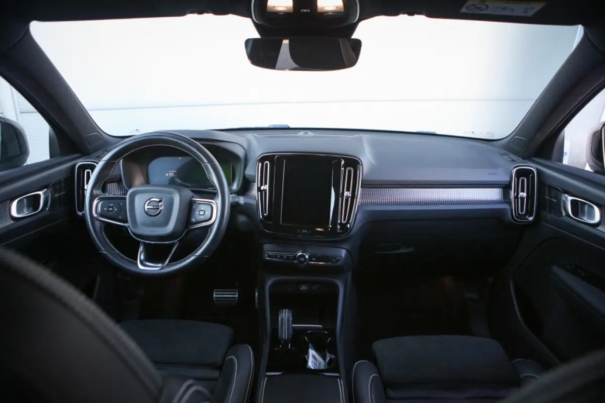 P8 AWD | 408 PK | Harman Kardon | Camera | Stuurverwarming | BTW