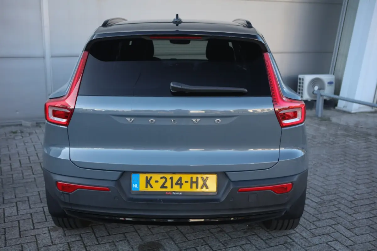 P8 AWD | 408 PK | Harman Kardon | Camera | Stuurverwarming | BTW