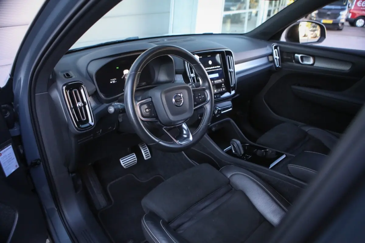 P8 AWD | 408 PK | Harman Kardon | Camera | Stuurverwarming | BTW