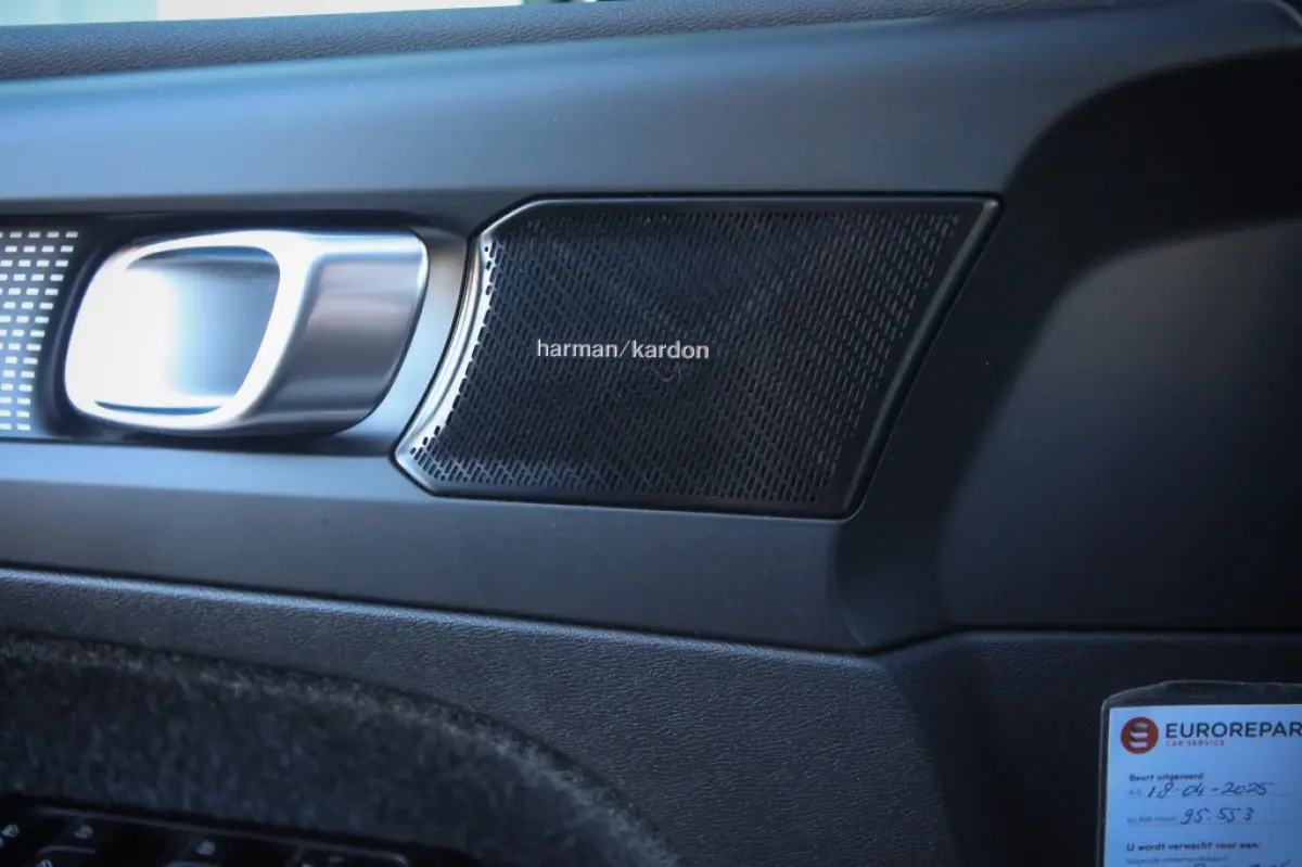 P8 AWD | 408 PK | Harman Kardon | Camera | Stuurverwarming | BTW
