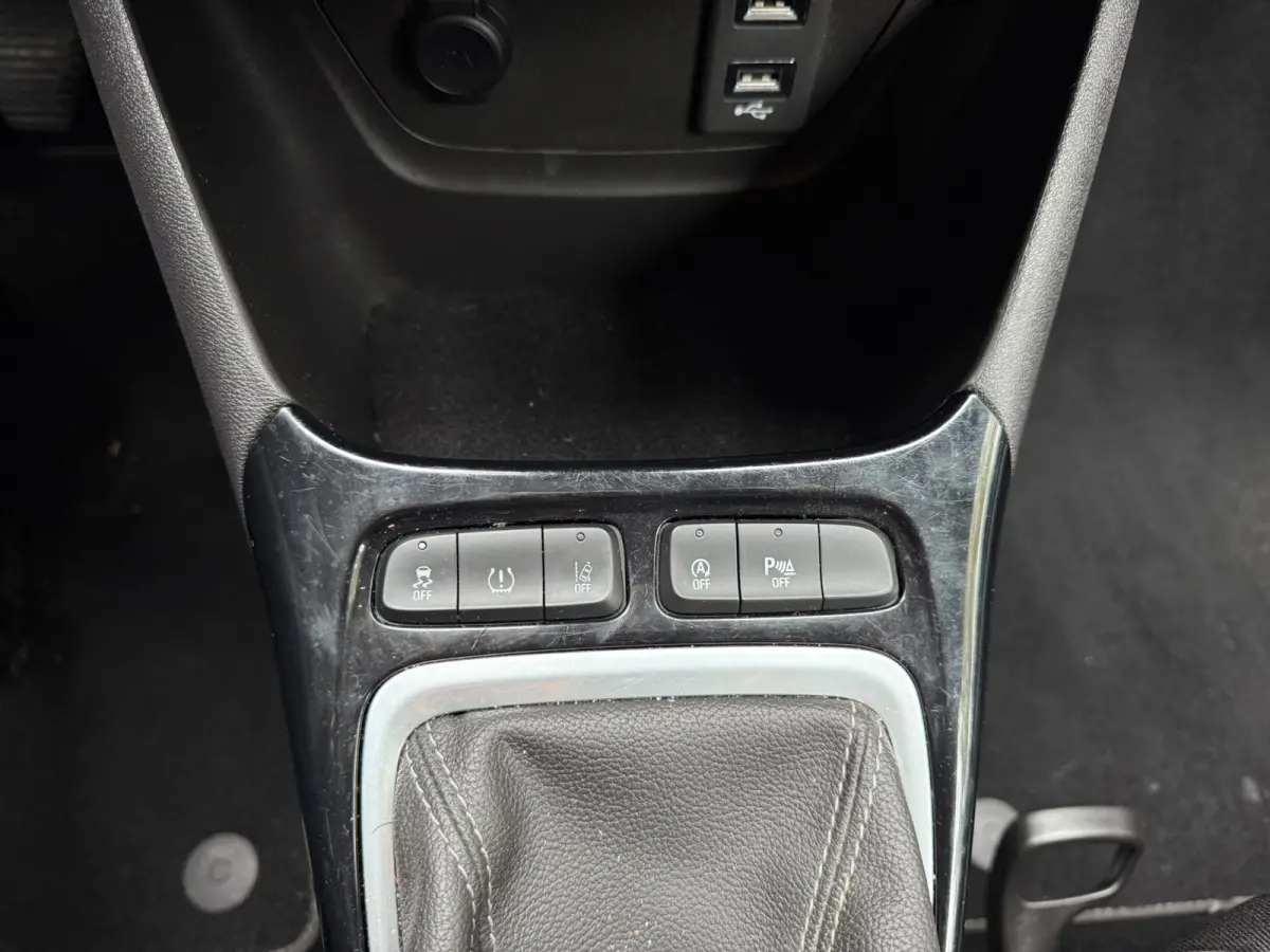 1.2 Turbo 120 Jaar Edition|AIRCO|NIEUWE APK|CARPLAY