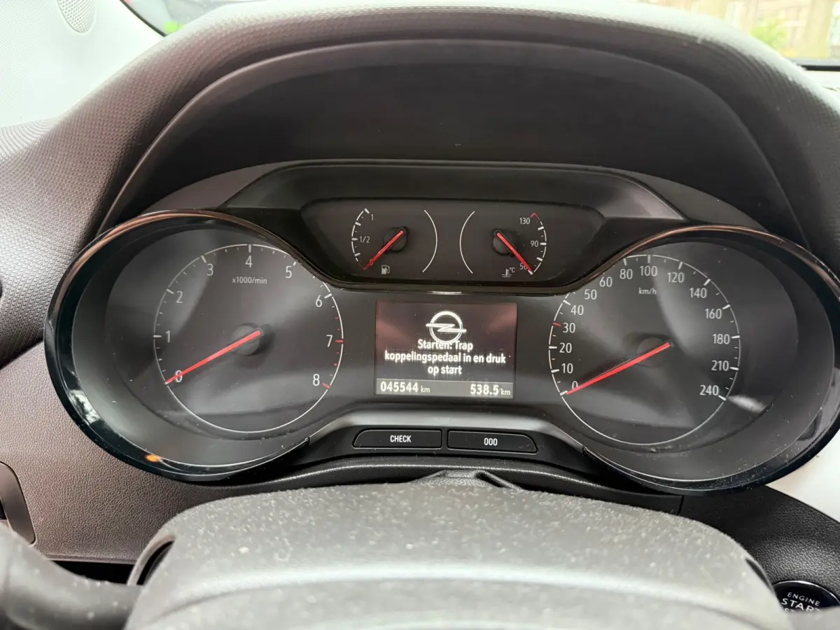 1.2 Turbo 120 Jaar Edition|AIRCO|NIEUWE APK|CARPLAY