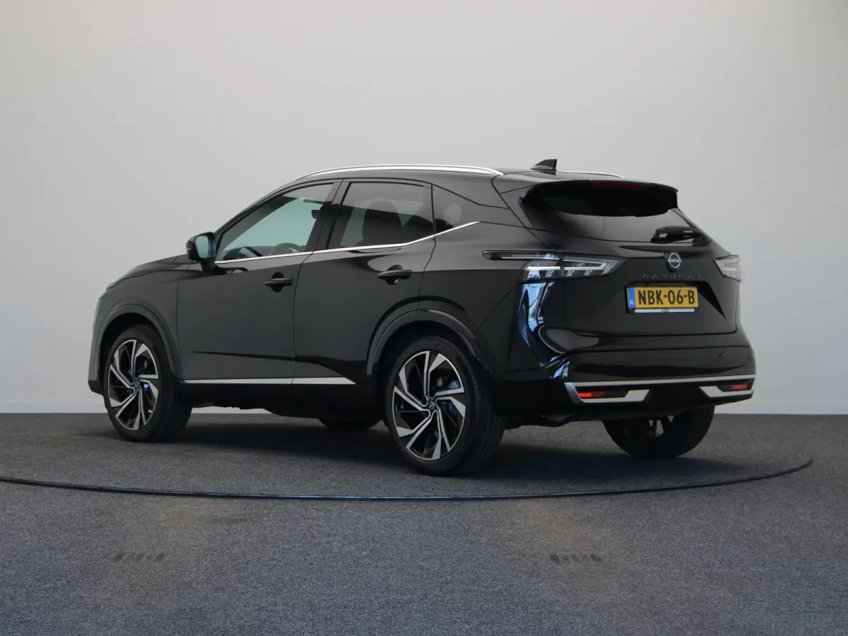 1.3 MHEV Xtronic Tekna Plus | Lederen bekleding | Elektrisch voorstoelen met geheugen | BOSE audio | Stoel, stuur en voorruitverwarming | Headup-display | Panoramadak |