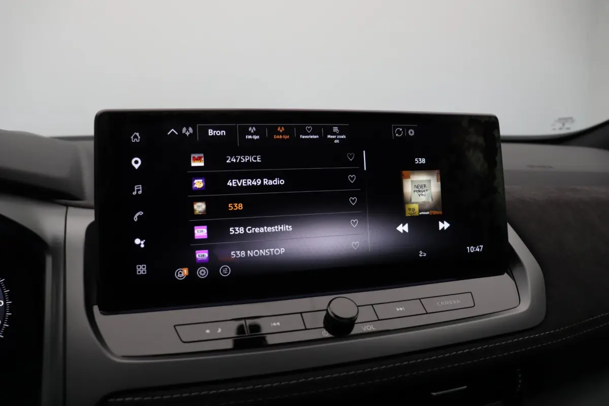 1.3 MHEV Xtronic Tekna Plus | Lederen bekleding | Elektrisch voorstoelen met geheugen | BOSE audio | Stoel, stuur en voorruitverwarming | Headup-display | Panoramadak |