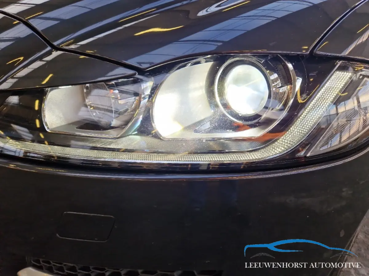 2.0t Premium Sport Edition, NL-dealer auto, half leer, clima, cruise, camera, stoel-stuurverw.