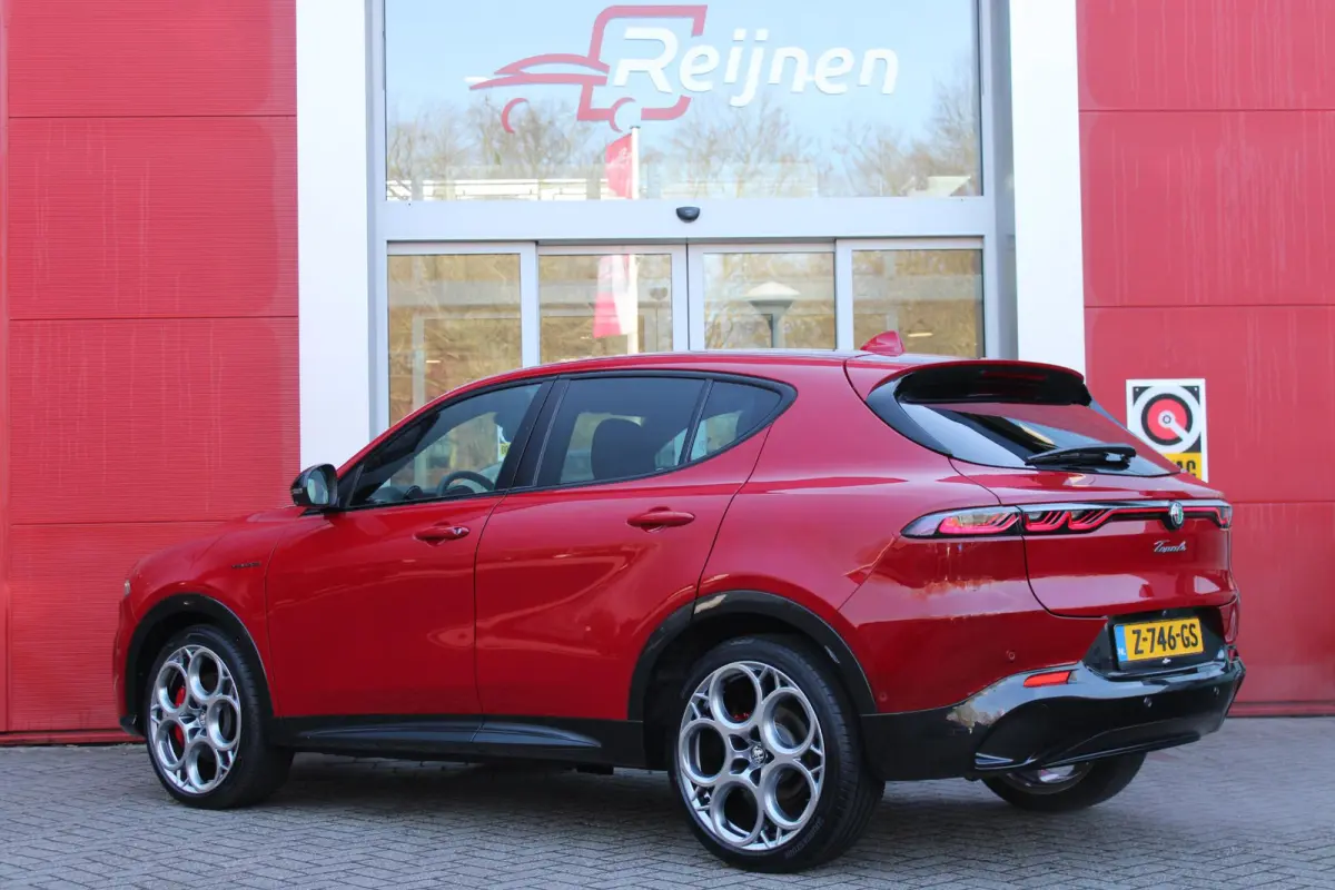 1.5T 160PK HYbrid VELOCE | LEDEREN BEKLEDING | VOORSTOELEN / STUUR VERWARMD | VOORSTOELEN GEVENTILEERD | VOORSTOELEN ELEKTRISCH VERSTELBAAR MET GEHEUGEN FUNCTIE |  HARMAN CARDON PREMIUM AUDI