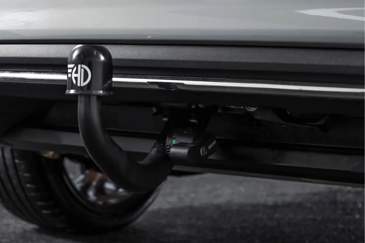 1.5 TSI ACT Sportline Business 150 PK | S/K-Panodak | Dig. Cockpit | Adapt. Cruise | Stoel-+Stuurverw. | PDC | Camera | NAV + App. Connect | ECC | Afn. Trekhaak | LM 19" |