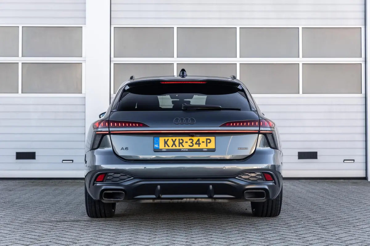 2.0 e-hybrid 299pk quattro S edition | Trekhaak | Bijrijdersscherm | Vierwielbesturing | 360° camera