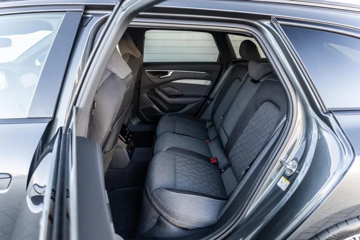 2.0 e-hybrid 299pk quattro S edition | Trekhaak | Bijrijdersscherm | Vierwielbesturing | 360° camera