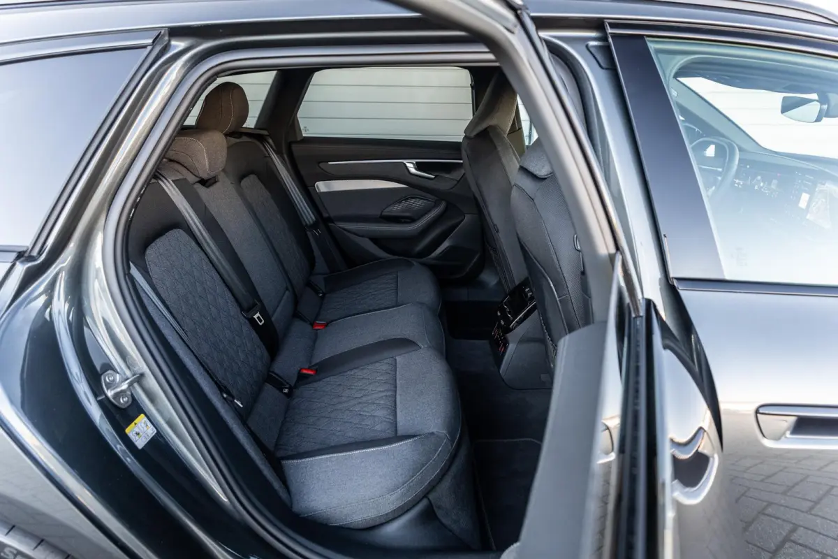 2.0 e-hybrid 299pk quattro S edition | Trekhaak | Bijrijdersscherm | Vierwielbesturing | 360° camera