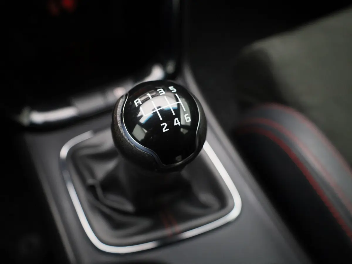 cee'd 1.6 T-GDi GT | Climate Control | Panoramadak | Achteruitrijcamera | Lichtmetalen Velgen