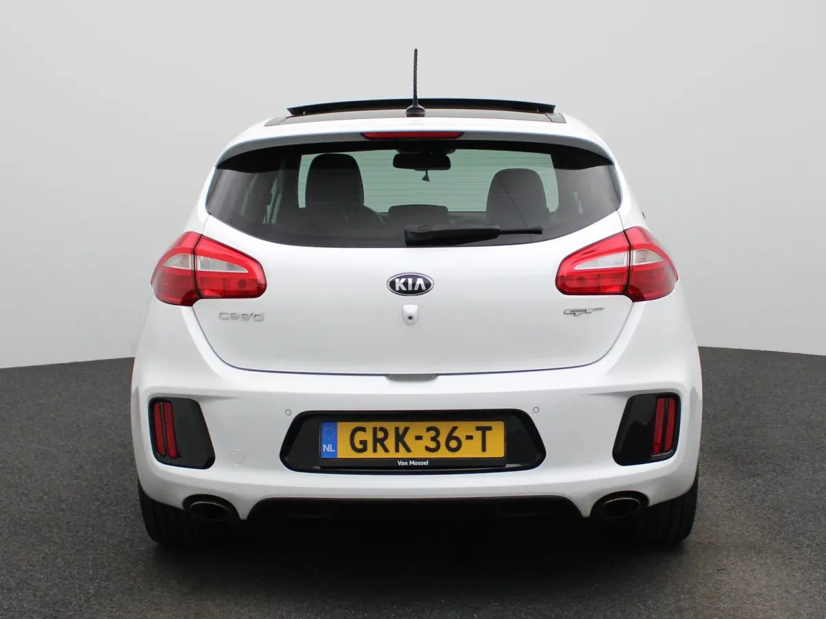 cee'd 1.6 T-GDi GT | Climate Control | Panoramadak | Achteruitrijcamera | Lichtmetalen Velgen