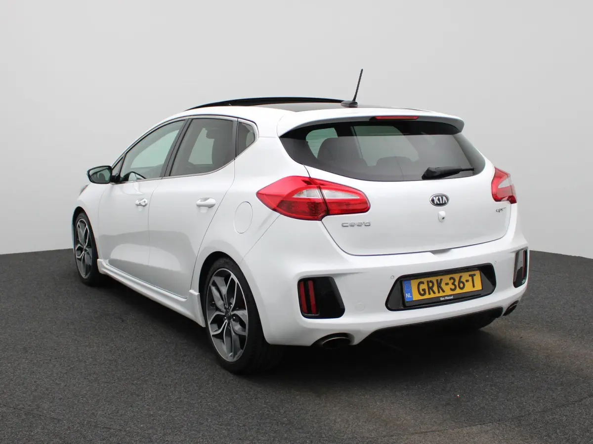 cee'd 1.6 T-GDi GT | Climate Control | Panoramadak | Achteruitrijcamera | Lichtmetalen Velgen