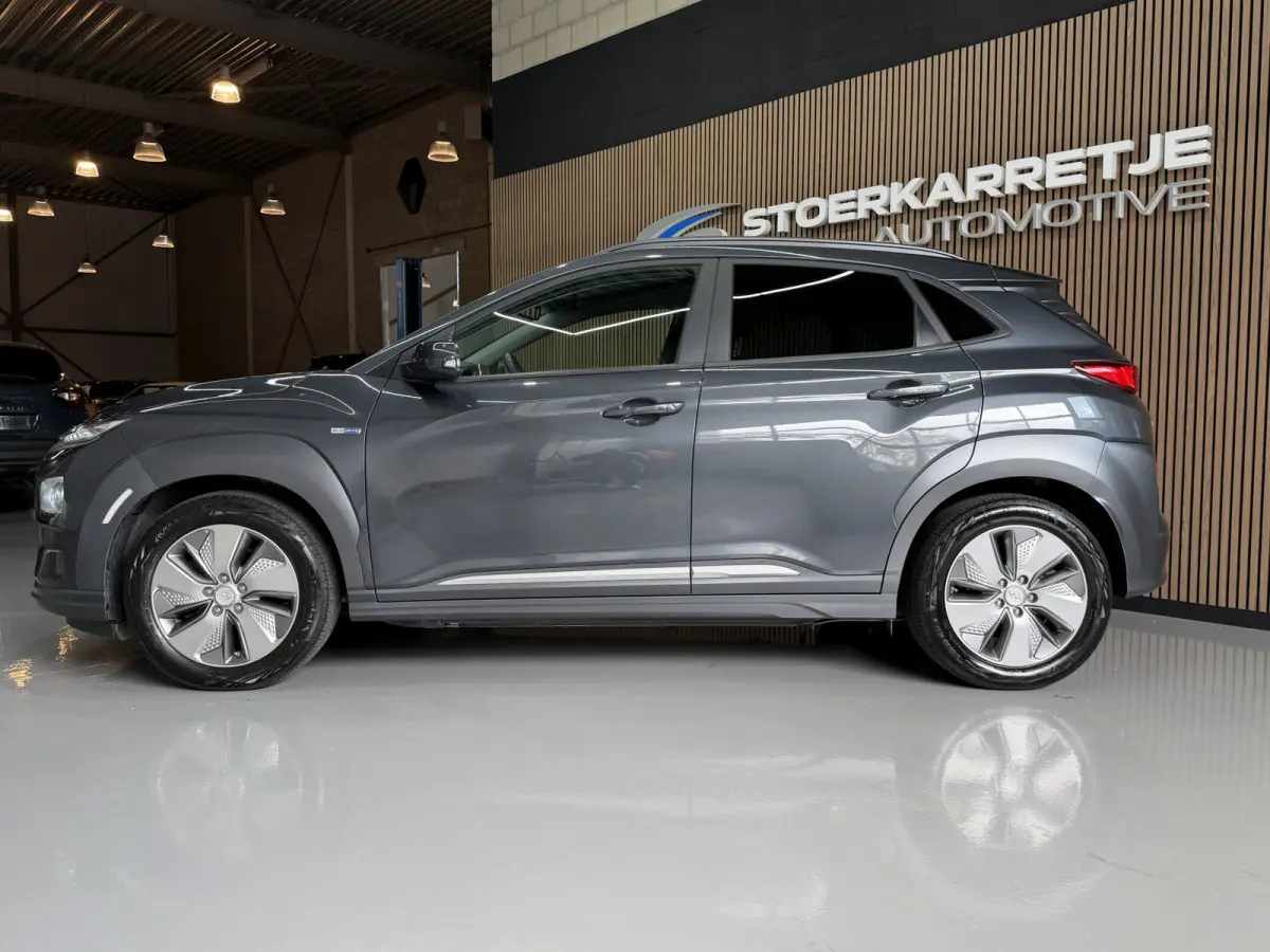 EV 64 kWh SOH 100% NavI | Warmtepomp | Stoel & Stuur verwarming | 17" | ACC | 100 % elk jaar Dealer onderhouden!
