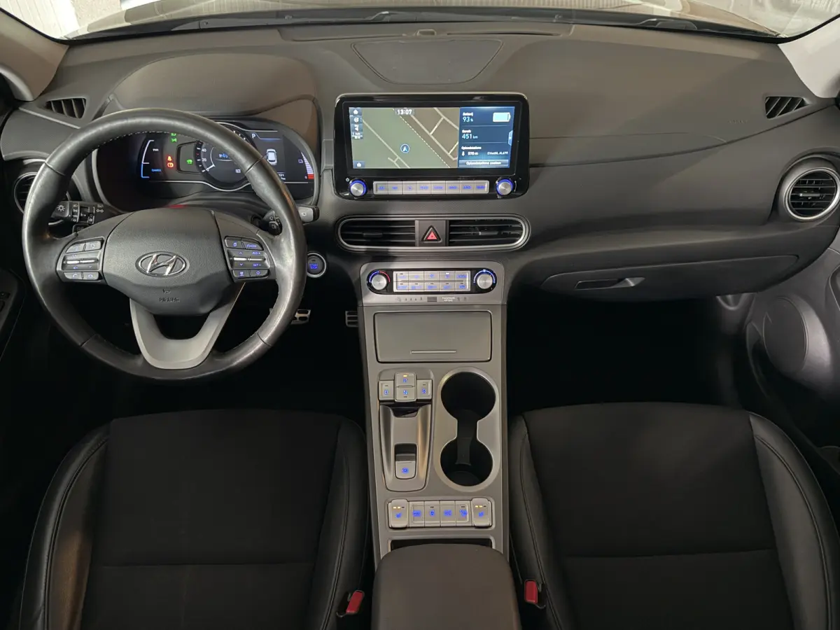 EV 64 kWh SOH 100% NavI | Warmtepomp | Stoel & Stuur verwarming | 17" | ACC | 100 % elk jaar Dealer onderhouden!