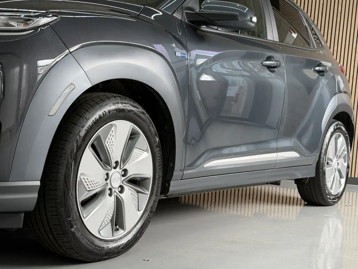 EV 64 kWh SOH 100% NavI | Warmtepomp | Stoel & Stuur verwarming | 17" | ACC | 100 % elk jaar Dealer onderhouden!