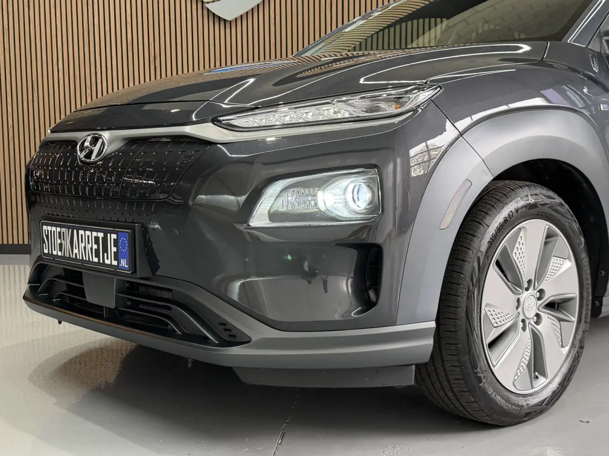 EV 64 kWh SOH 100% NavI | Warmtepomp | Stoel & Stuur verwarming | 17" | ACC | 100 % elk jaar Dealer onderhouden!