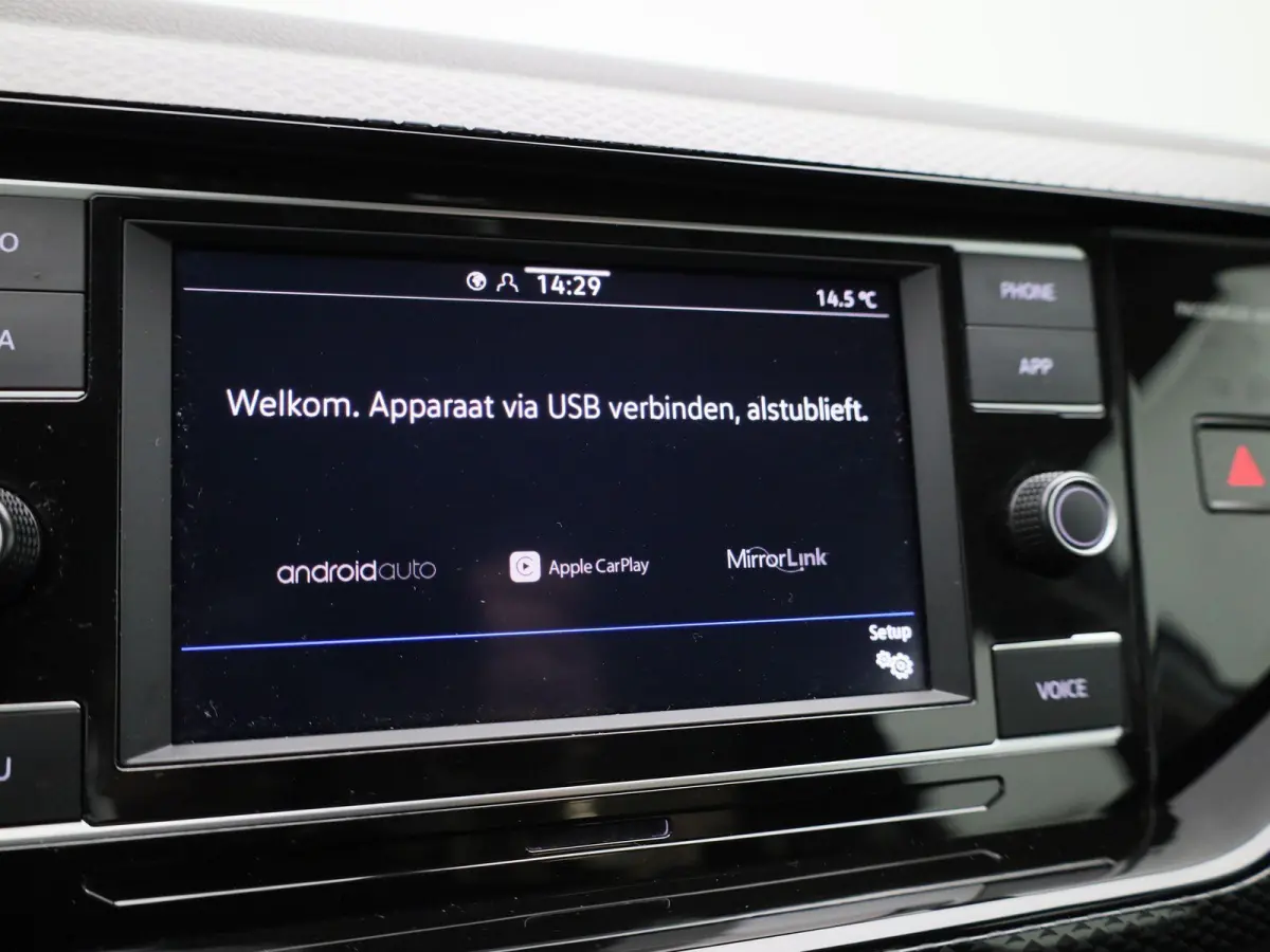 1.0 TSI Life | Automaat | Apple Carplay / Android Auto | Achteruitrijcamera | Lichtmetalen Velgen