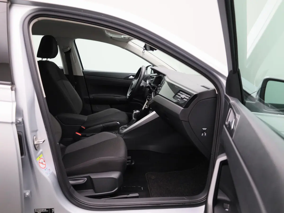 1.0 TSI Life | Automaat | Apple Carplay / Android Auto | Achteruitrijcamera | Lichtmetalen Velgen