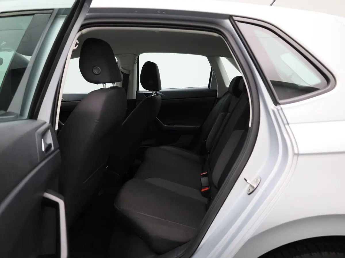 1.0 TSI Life | Automaat | Apple Carplay / Android Auto | Achteruitrijcamera | Lichtmetalen Velgen