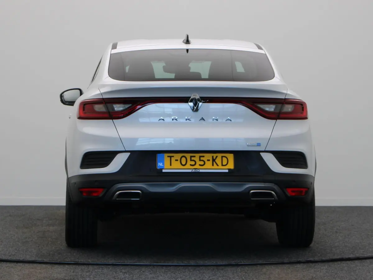 1.6 E-Tech Hybrid 145 R.S. Line | Stoel & Stuur verwarming | Grootscherm Navigatie | Adaptive Cruise |