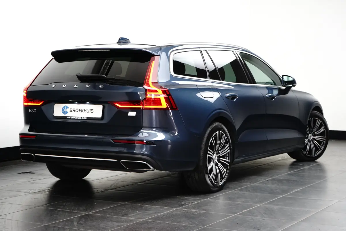2.0 T6 Recharge AWD Inscription | Trekhaak | Adaptieve CC | Memory | Stoel & stuurverwarming | Leder | BLIS |