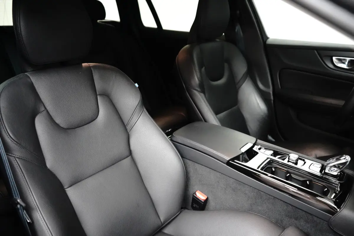 2.0 T6 Recharge AWD Inscription | Trekhaak | Adaptieve CC | Memory | Stoel & stuurverwarming | Leder | BLIS |