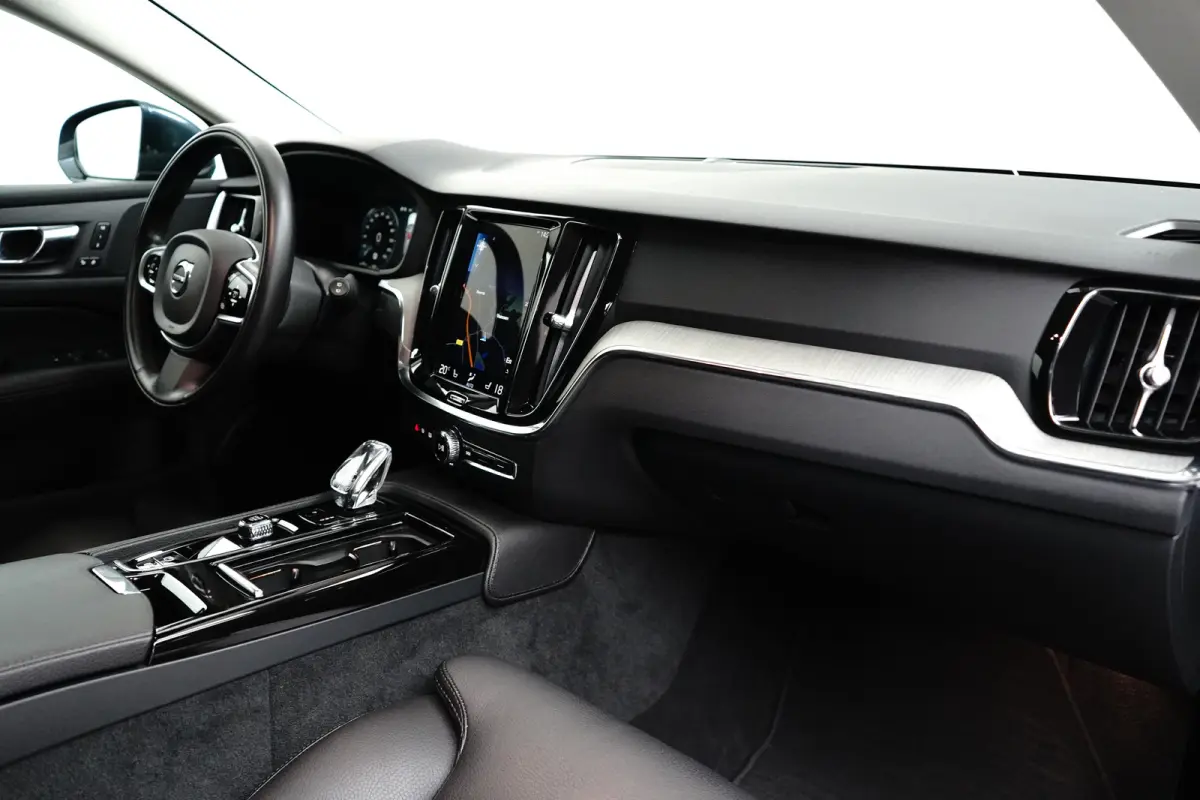 2.0 T6 Recharge AWD Inscription | Trekhaak | Adaptieve CC | Memory | Stoel & stuurverwarming | Leder | BLIS |