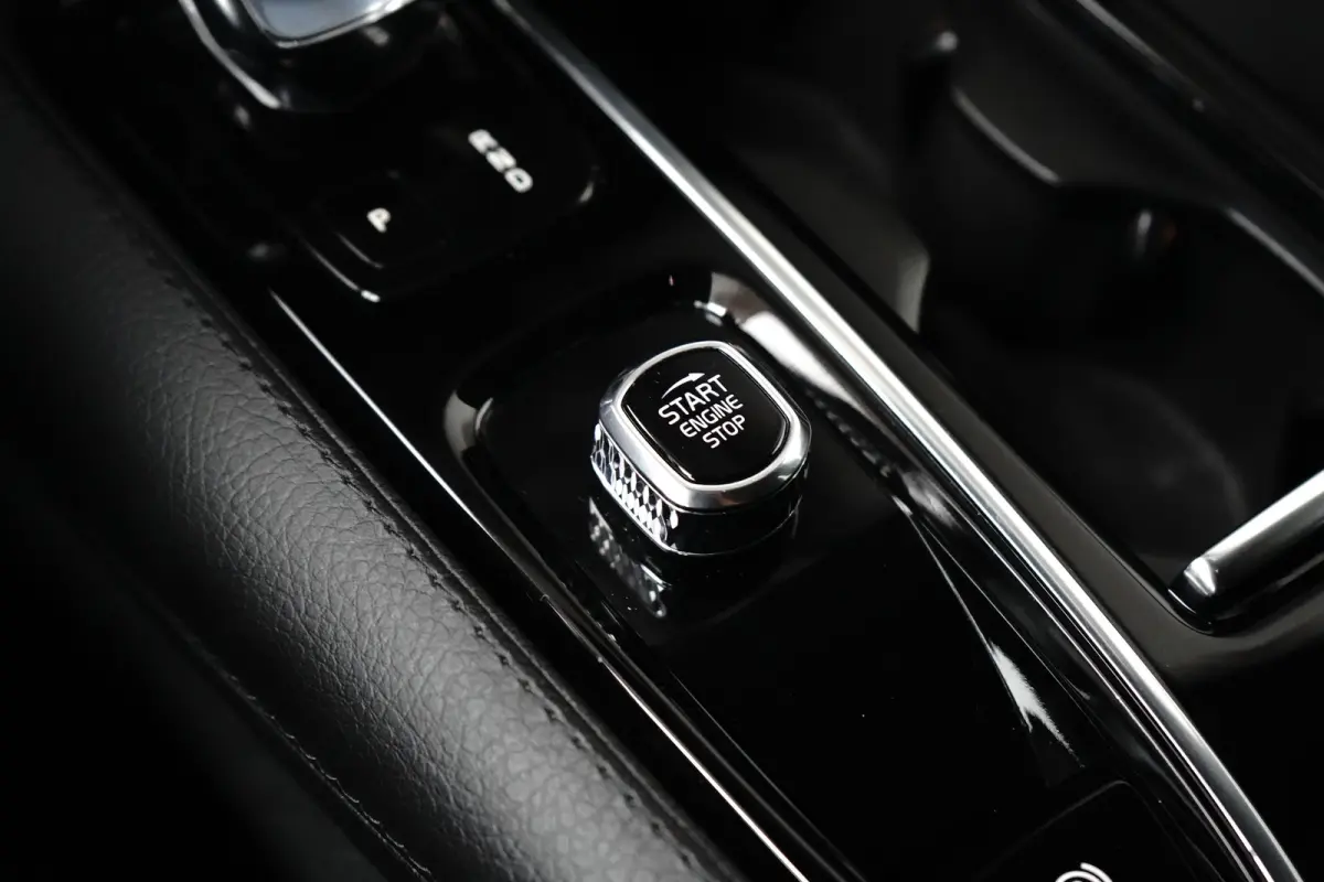 2.0 T6 Recharge AWD Inscription | Trekhaak | Adaptieve CC | Memory | Stoel & stuurverwarming | Leder | BLIS |
